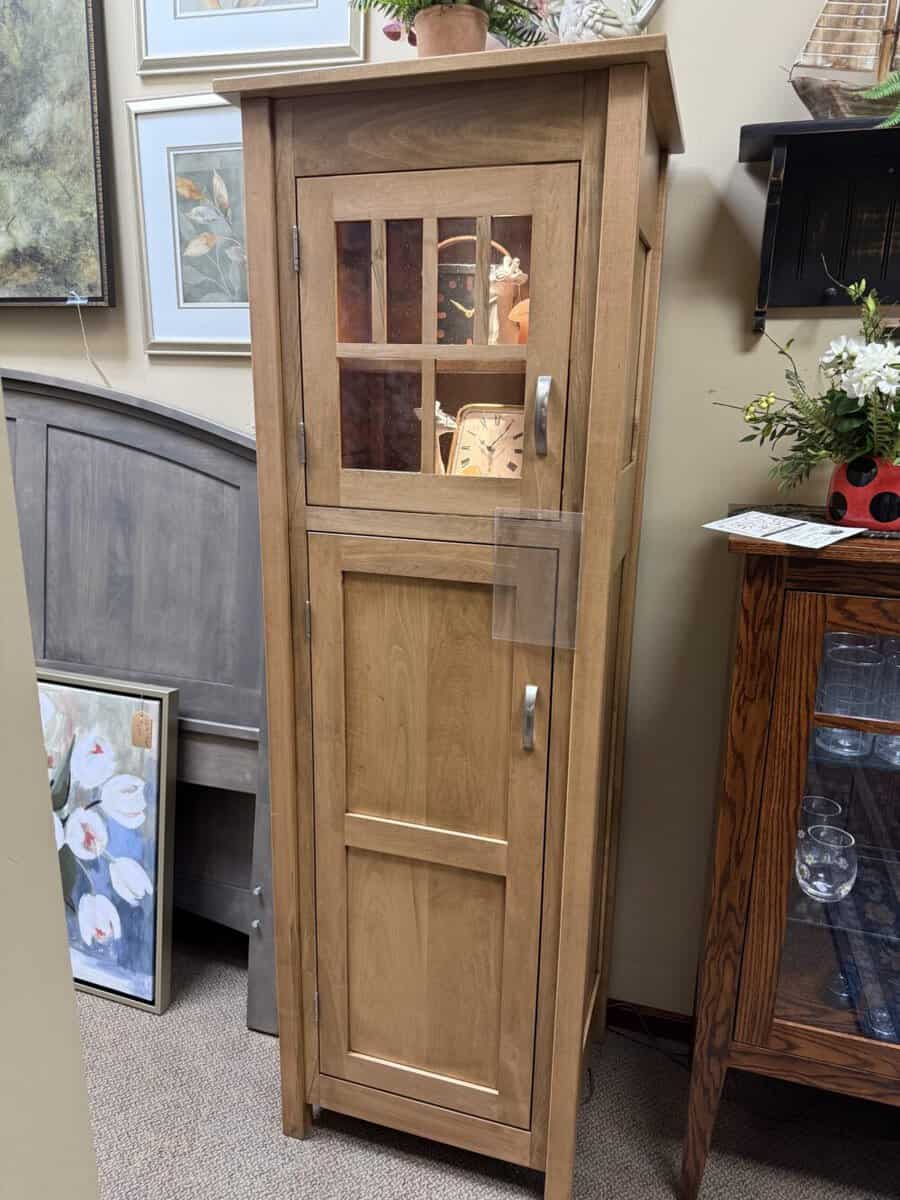 Dynasty Cabinet